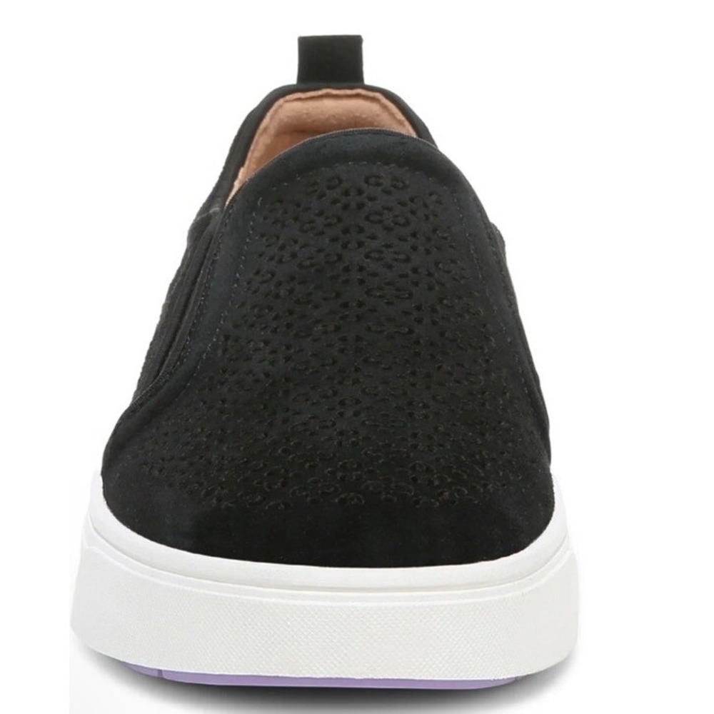 Vionic‎ Kimmie Perf Sneaker Womens 8.5 Black Arch Support New - Picture 2 of 10